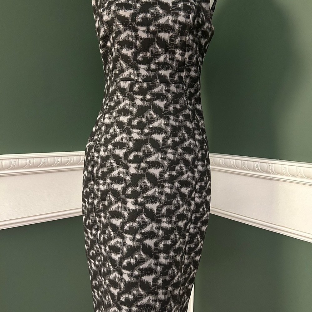 Calvin Klein Sleeveless Sheath Dress